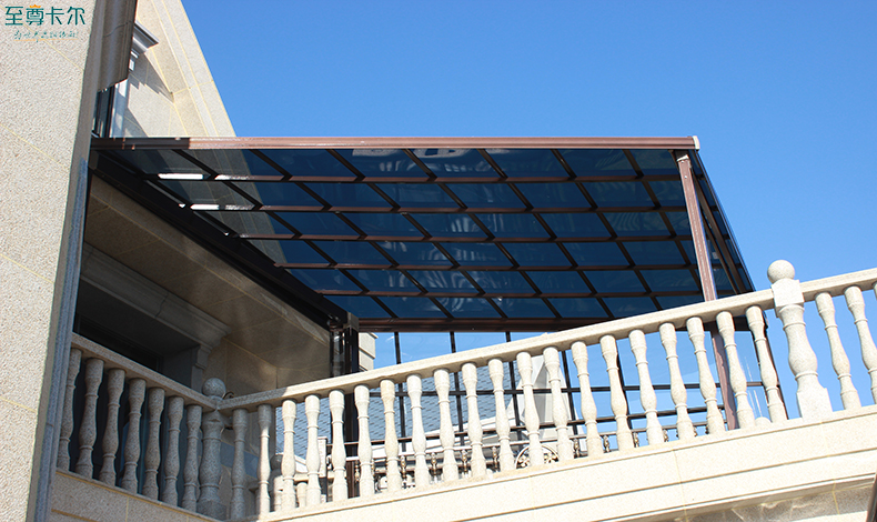 平臺漏雨想搭建一個棚子？雨搭圖片？